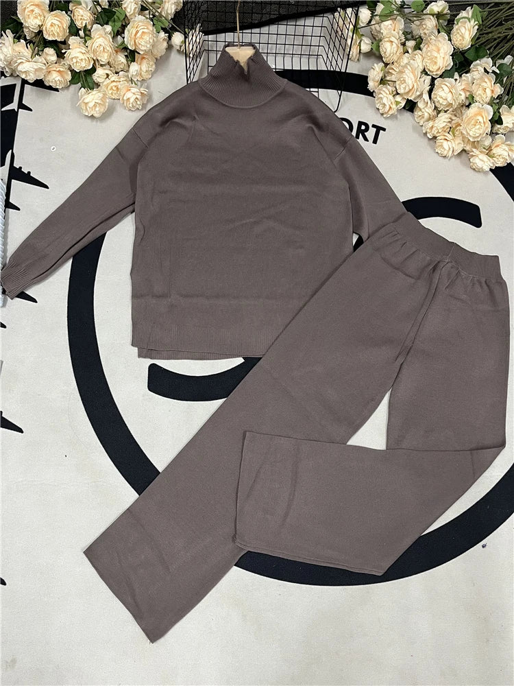 Elegant Knitwear Set - Timeless Comfort & Style